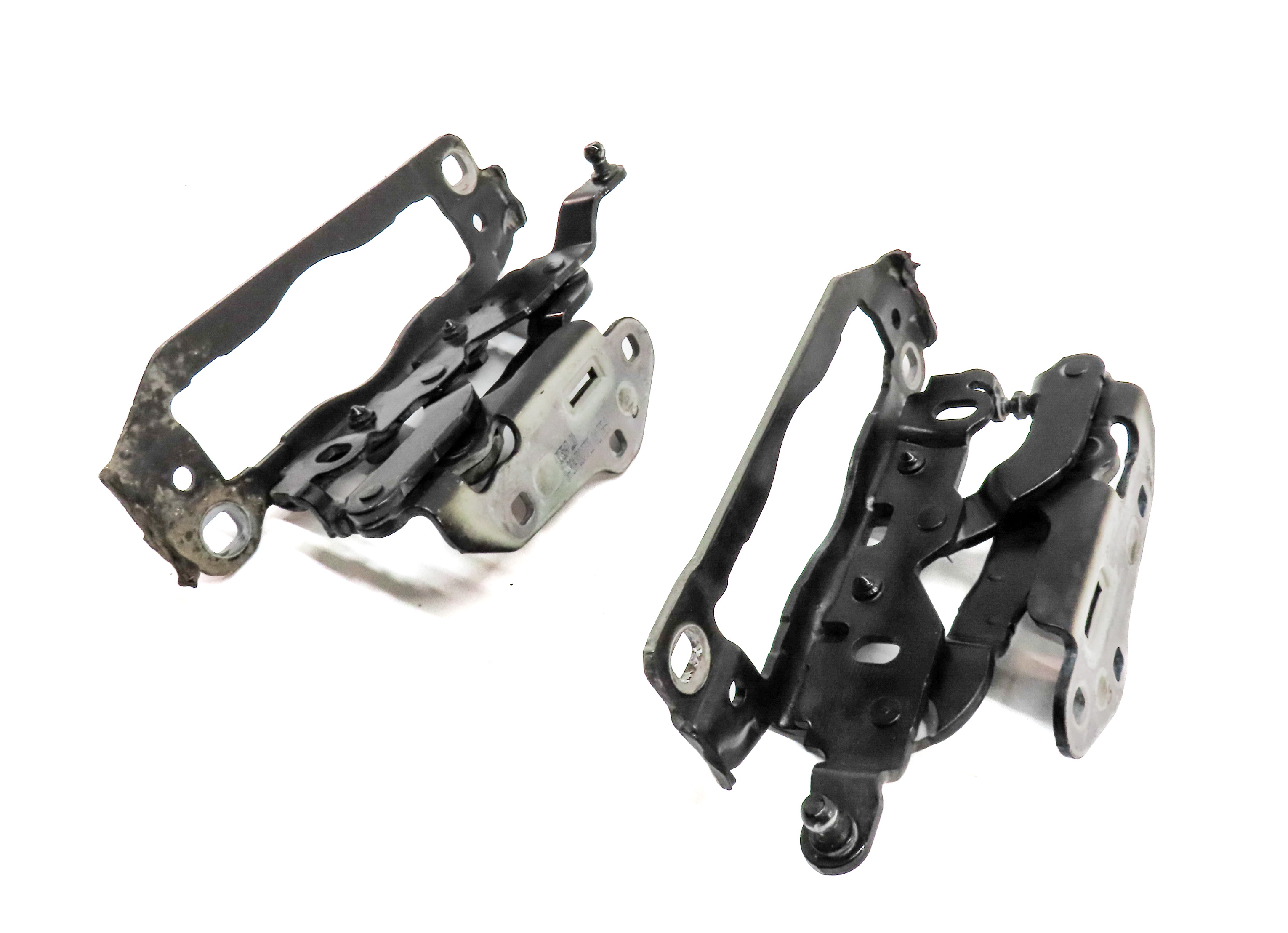 2008-2017 MERCEDES C250 C300 C350 CLS (C218 W204) FRONT HOOD HINGE SET (Black) — exact item pictured